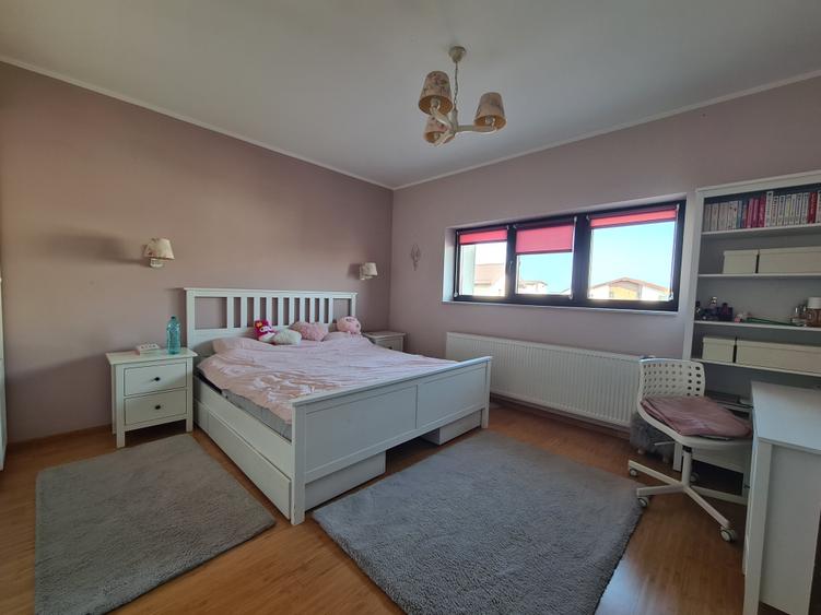 OMNIA-Proprietati alese! Casa ta. Asfalt,canalizare. Discount 15000 eur/15.12.25 - 18