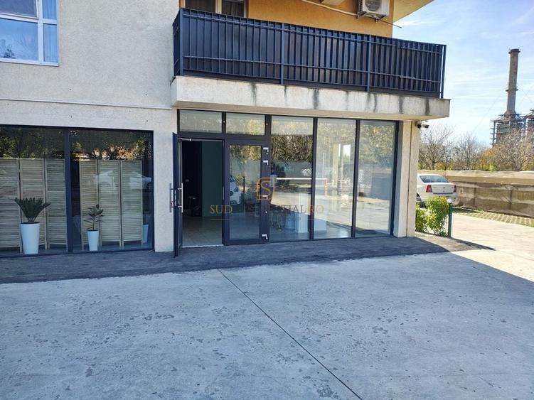 Spatiu comercial 85 mp, vitrina 11 ml, zona Grand Arena, trafic intens - 2