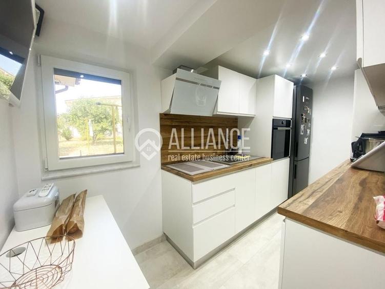 Valu lui Traian (COD 07) Casă  3 camere cu teren  de 930 mp - 2