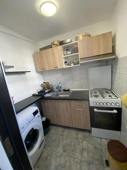 Inchiriez apartament 2 camere - 2