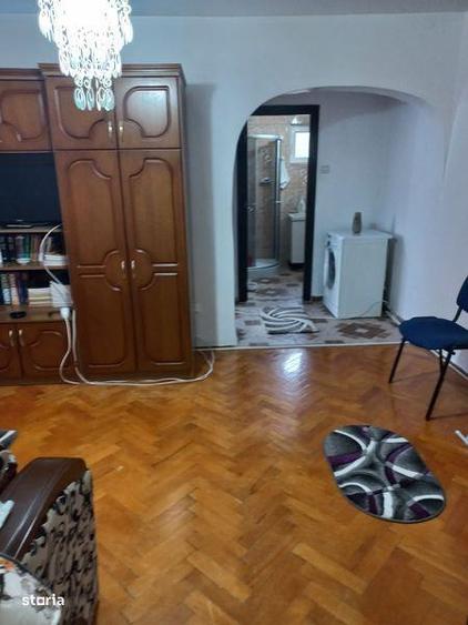 Apartament 2 camere semidecomandat de vanzare zona Crang - 2