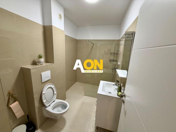 Apartament cu 2 camere decomandat, mobilat în Central