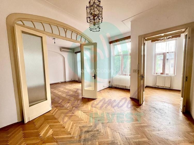 4 camere in Vila interbelica 106mp-Centrala proprie- Calea Calarasilor