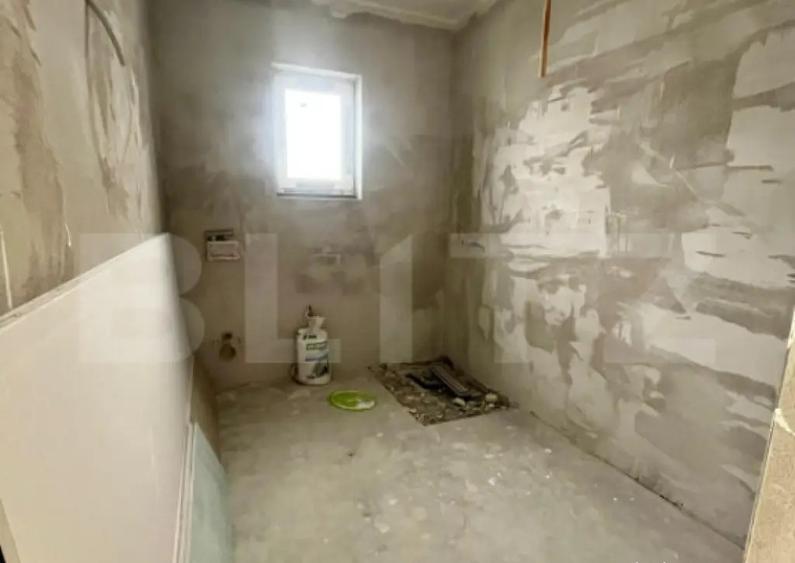 Casa individuala cu 5 ari teren, semifinisata, zona Aerodrom - 5