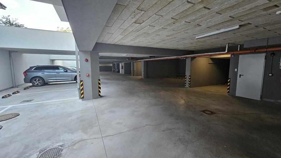 Berceni, Sos. Oltenitei, Sun Plaza, 190 mp, 2 locuri de parcare, 2024 - 1