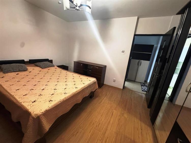 Apartament 3 camere in Ploiesti, zona 9 Mai - 10
