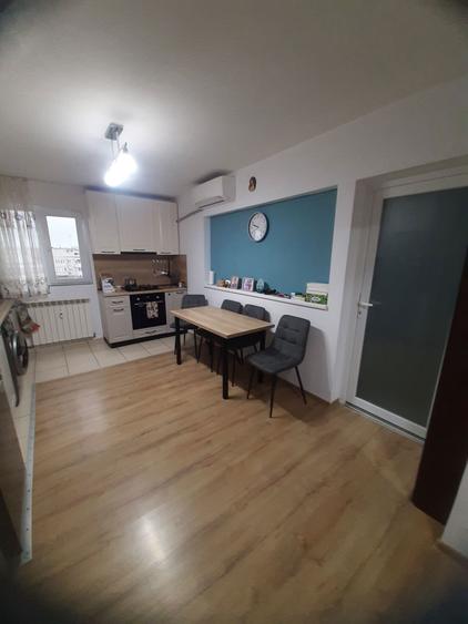 Vand apartament 2 camere - 3