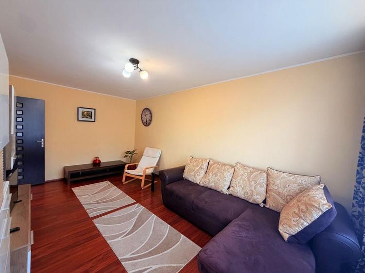 | Apartament 3 camere de închiriat | Loc de Parcare – Str. Vicina 4 | - 2