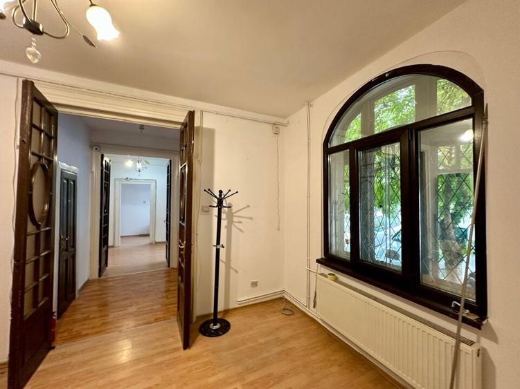 Piata Muncii - Orzari imobil pentru birouri 7 camere 186 mp utili - 2