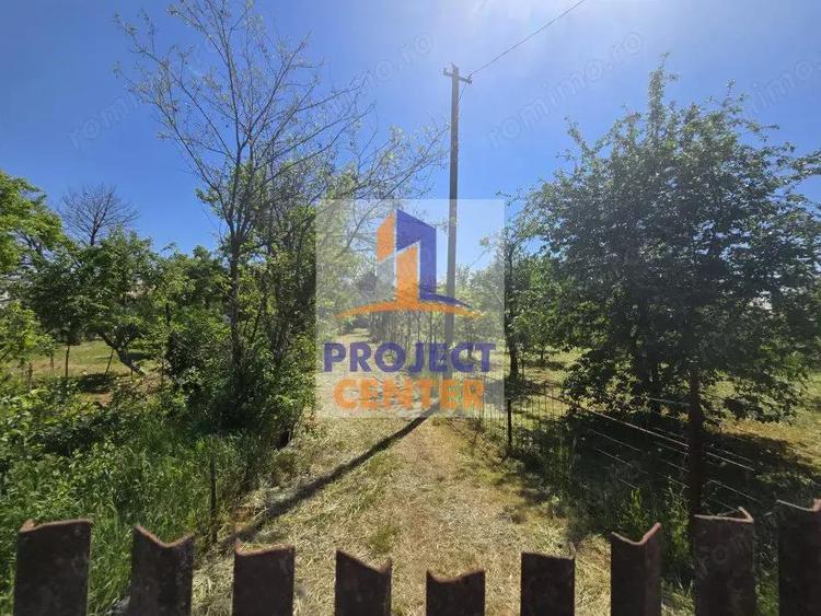 Casa cu 4 camere, anexa si teren de 1416 mp in Leordeni - 4