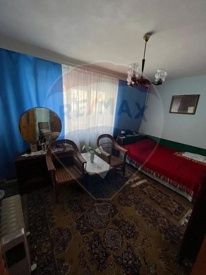 Apartament cu 3 camere Baile Herculane - 4