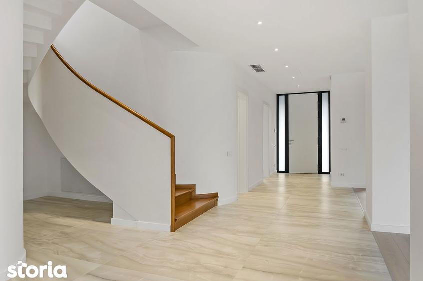 Vila la cheie, arhitectura moderna, extrem de luminoasa - 2