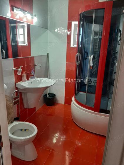 Inchiriez apartament 3 camere Nord Inchiriez apartament 3 camere Nord