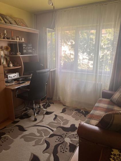 Vand apartament 2 camere Rogerius - 5