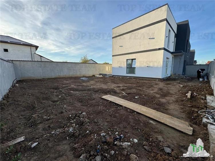 Casa  premium individuala de vanzare langa Craiova - 14