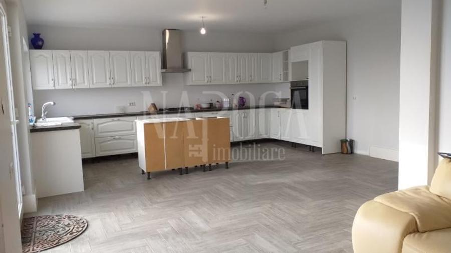 Casa 4 camere de vanzare in Dezmir - 4