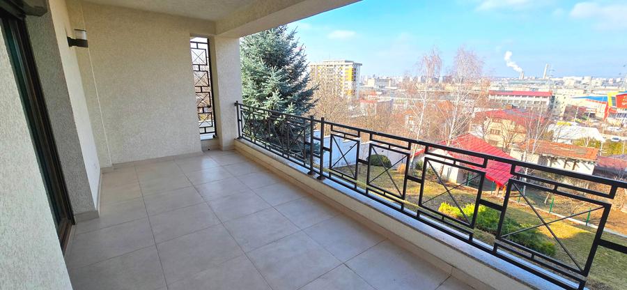 VILA impresionanta 285 mp, 6 camere, langa Pleiada - BUCIUM, 3000 mp teren - 9