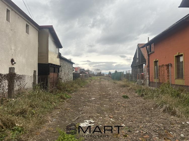 Teren Intravilan 700 mp Stupini - 3