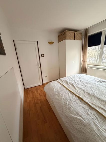 Inchiriez ap. 3 CAMERE/loc parcare - 4