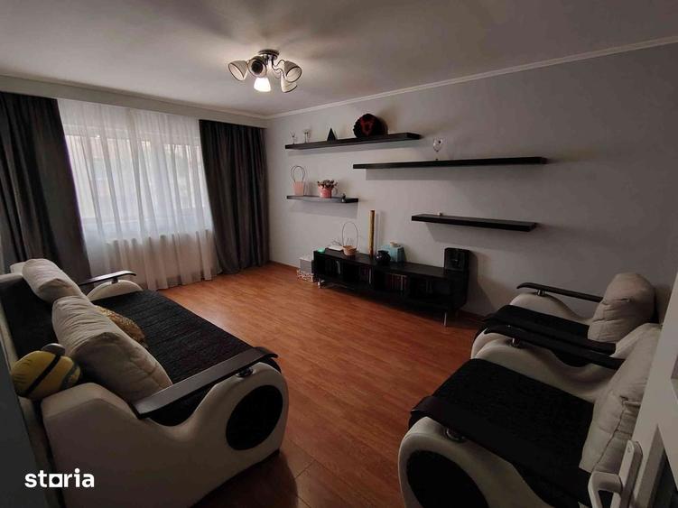 Ap 3 camere spa?ios-zona Liceul Pedagogic - 16