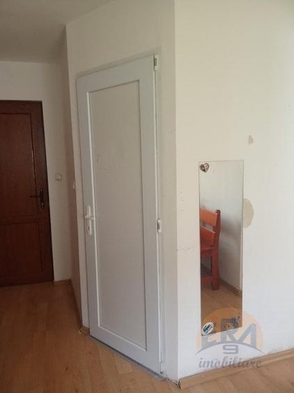 Garsoniera modificata cu 2 camere,Rogerius, Str. Aluminei - 5