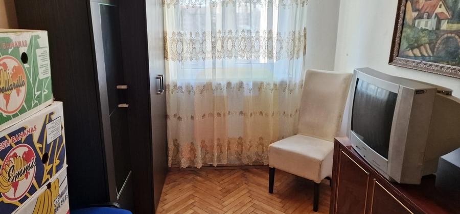 Apartament 3 camere de vânzare, etaj 2 din 4, Aleea Tiparului - 7