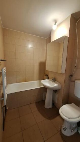 Dristor- Rm Valcea  metrou  3 minute- 3 camere - 7