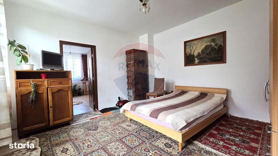 Casă cu 3 camere în Dumbrăvioara