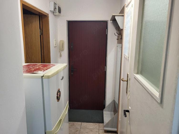 Inchiriez garsoniera confort.1 decomandata fara balcon. Suprafa?a utila 27mp. Utilata ?i mobilata - 1