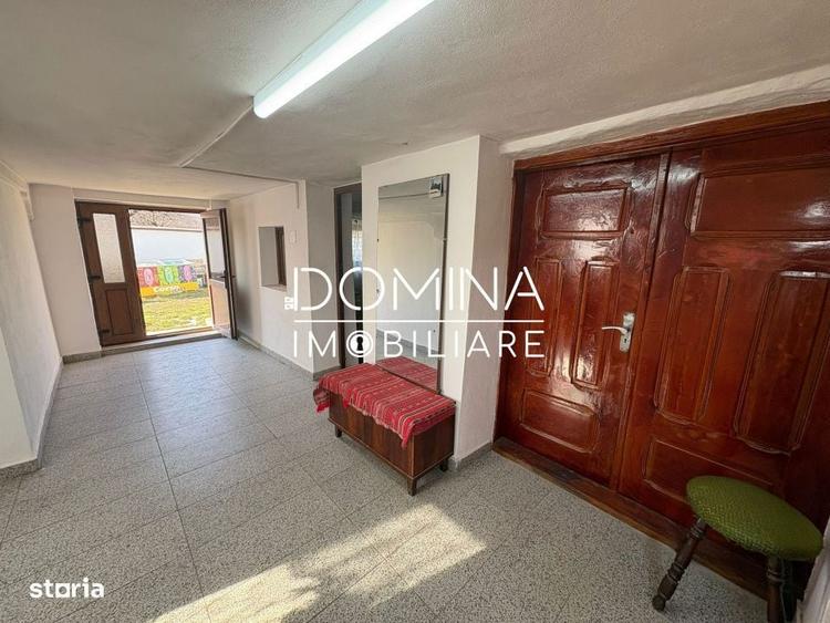 Vanzare casa P+1 si teren generos in Stanesti - *stil rustic-conac* - 7