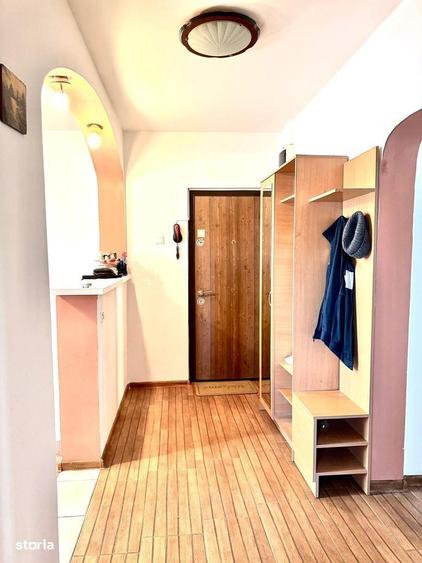 Apartament 3 camere de inchiriatNerva Traian | Loc parcare | 2 bai - 9