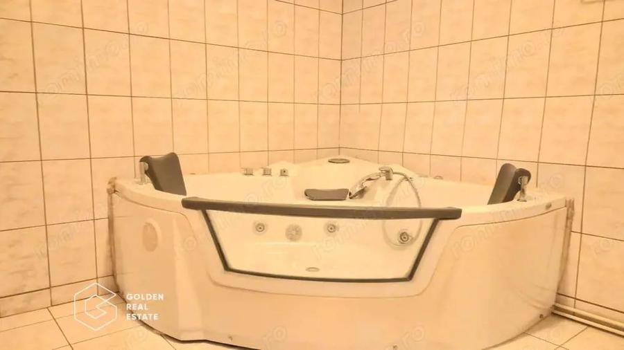 Casa spatiosa cu 5 camere, garaj si gradina, zona Gradiste - 9