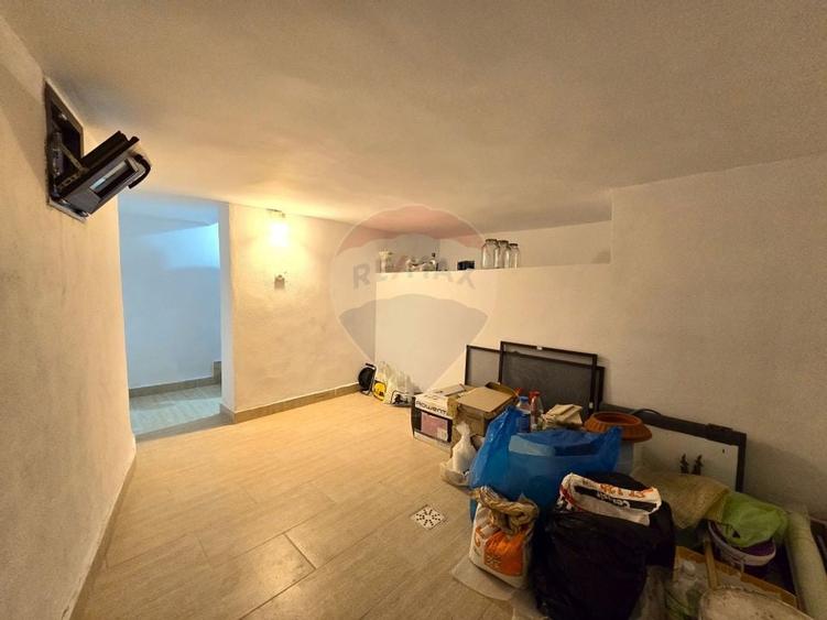 Vila unica in inima Bustenilor, vedere directa spre Caraiman - 29