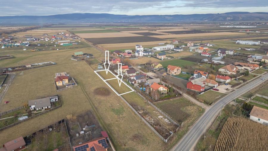 Două Loturi Alăturate de 500 mp Disponibile în Bod, Strada Gării - 1