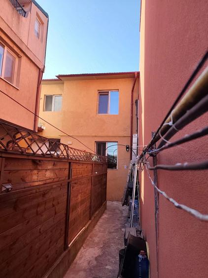 Casa cu etaj zona centrala Constanta - 1