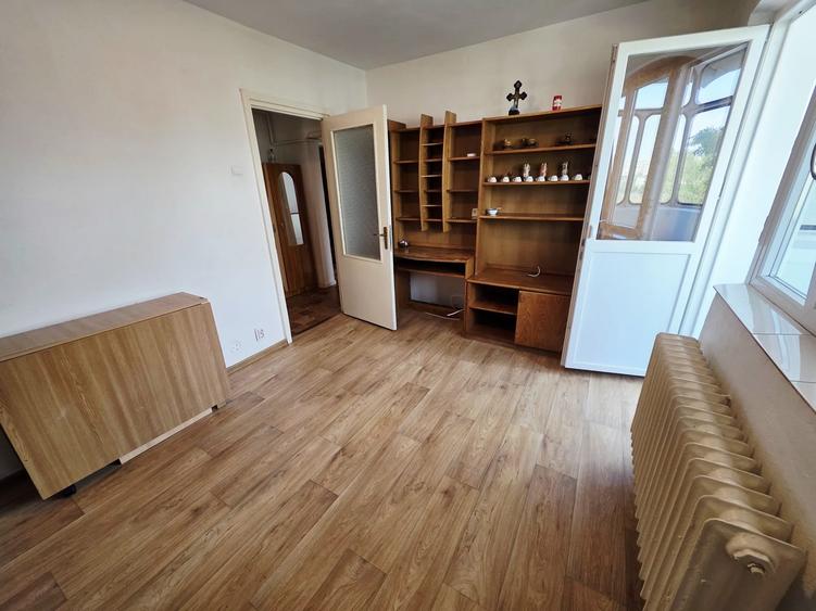 Apartament cu 2 camere în Mircea cel Bătrân