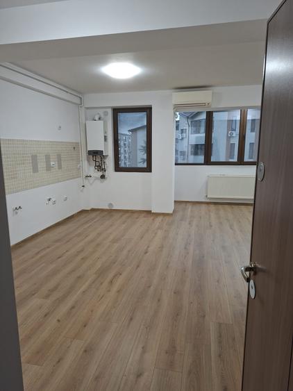 Apartament 2 camere 53 mp * Mutare Rapida * renovat recent * Bloc 2013 - 3