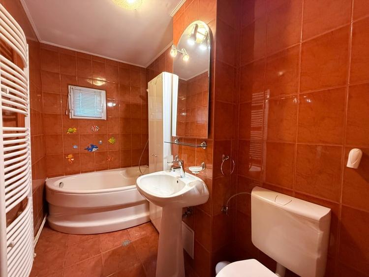 De inchiriat APARTAMENT 3 CAMERE DECOMANDAT ITC | 2 BAI | 2 PARCARI | ETAJ 1 - 30