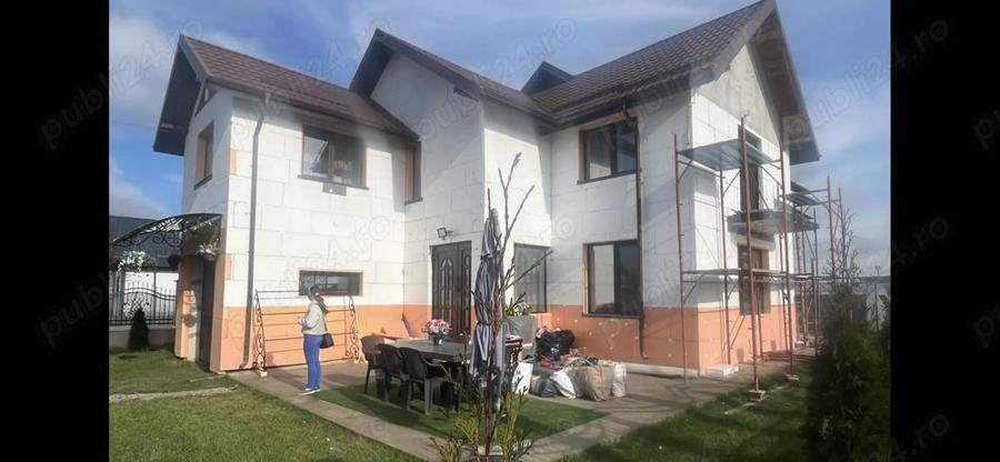 Casa de vanzare in Pascanicu terenul afferent de 600mp - 1