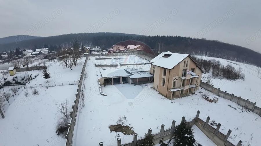 Oportunitate de investi?ie in apropierea noului spital din Livezeni - 4