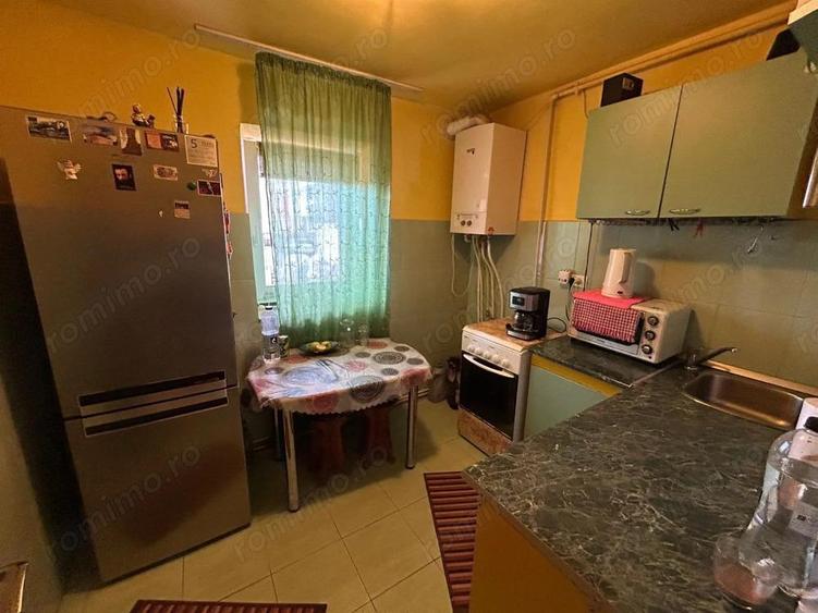 Apartament 2 camere, decomandat, parter - Blaj - 4