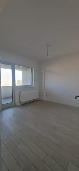 Duplex vedere panoramica 4 camere  Metrou P. Poienaru! - 6