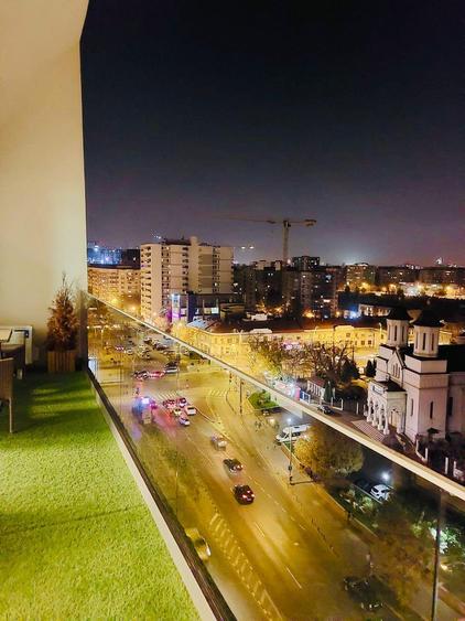 Apartament cu 2 camere semidecomandat, mobilat în 13 Septembrie