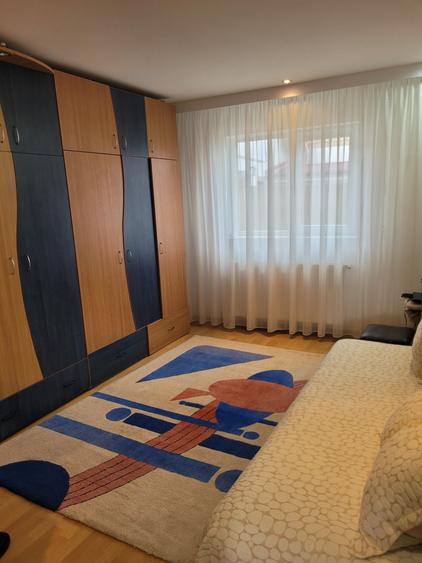 Casa parter cu 4 camere si anexe - cartier Coiciu - 8