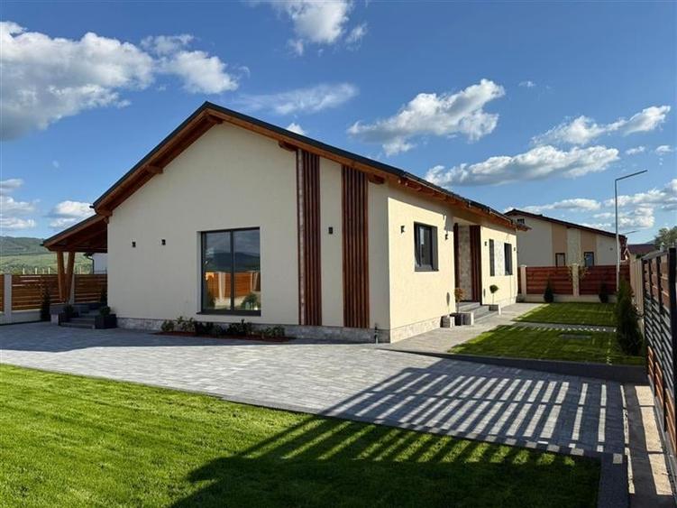 Exclusivitate, Casa 4 camere, Finisaje calitative, Tarlungeni, Brasov - 21