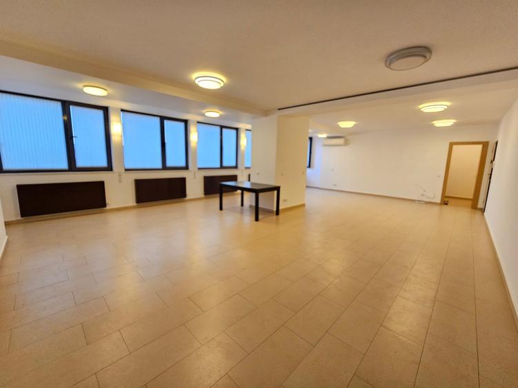 Spatiu Comercial | 120 Mp | etaj 3 | loc Parcare | Unirii | Tineretului-Centrala - 1