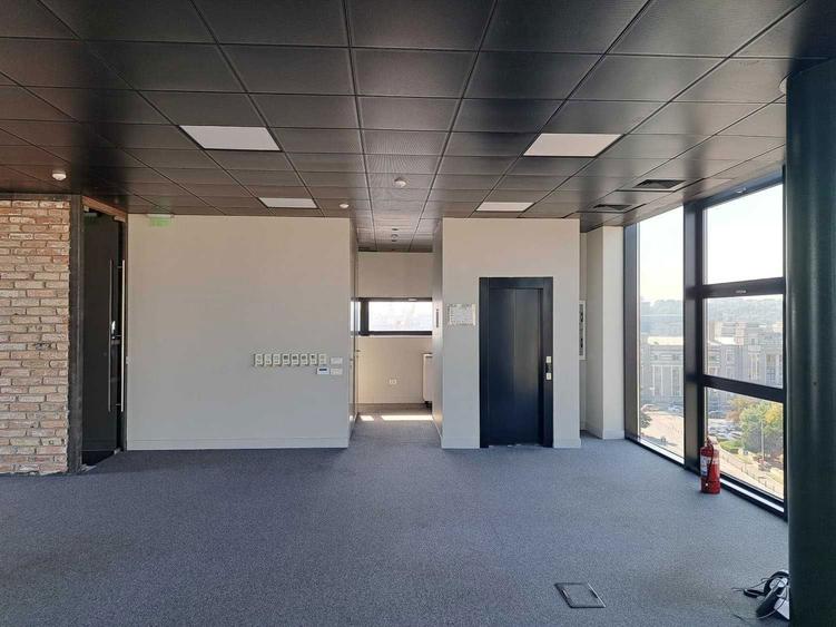 Spatiu de inchiriare - etaj 3 - Poarta 1 - 8