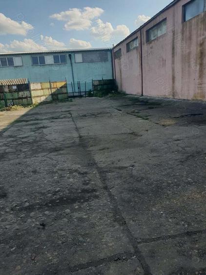 Inchiriez depozit hala+curte betonata - 4