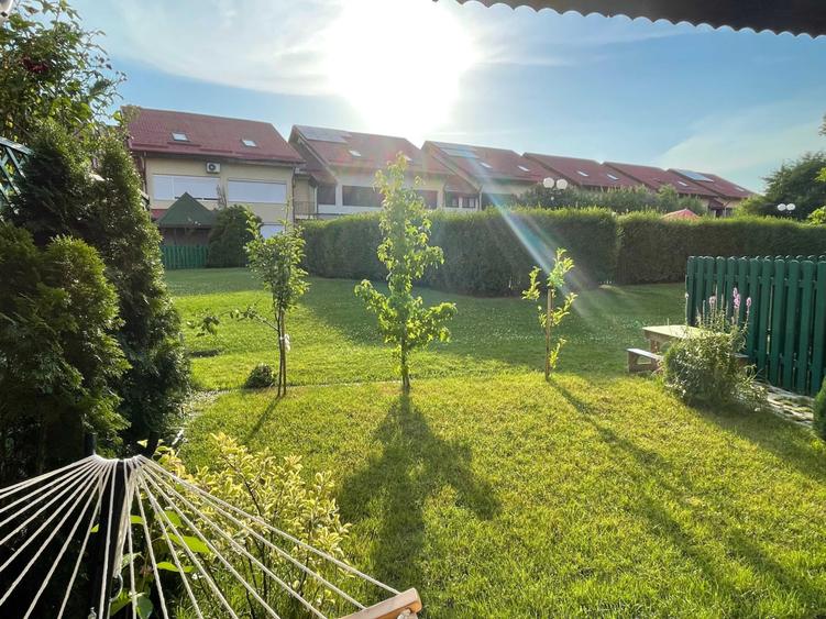 Casă cu 3 camere cu Teren 30 Mp în Exterior Vest