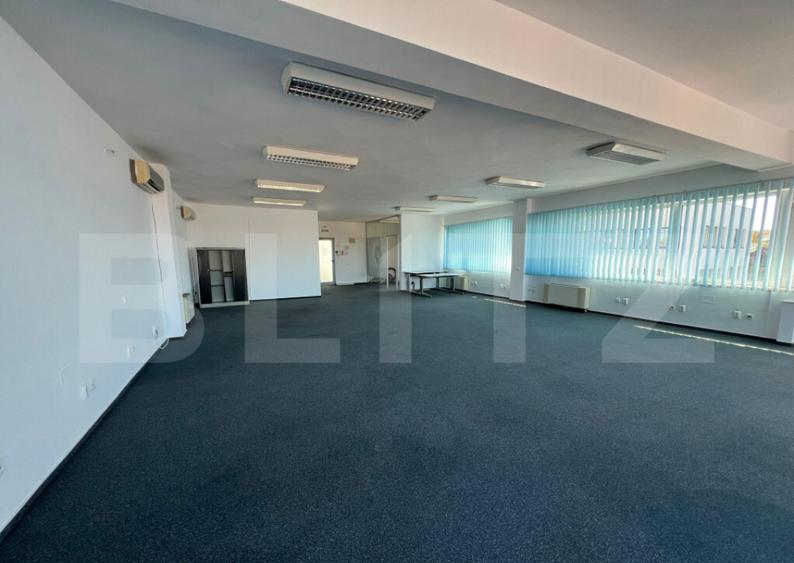 Spa?iu de birou, 140 mp, zona Str. Republicii - 3